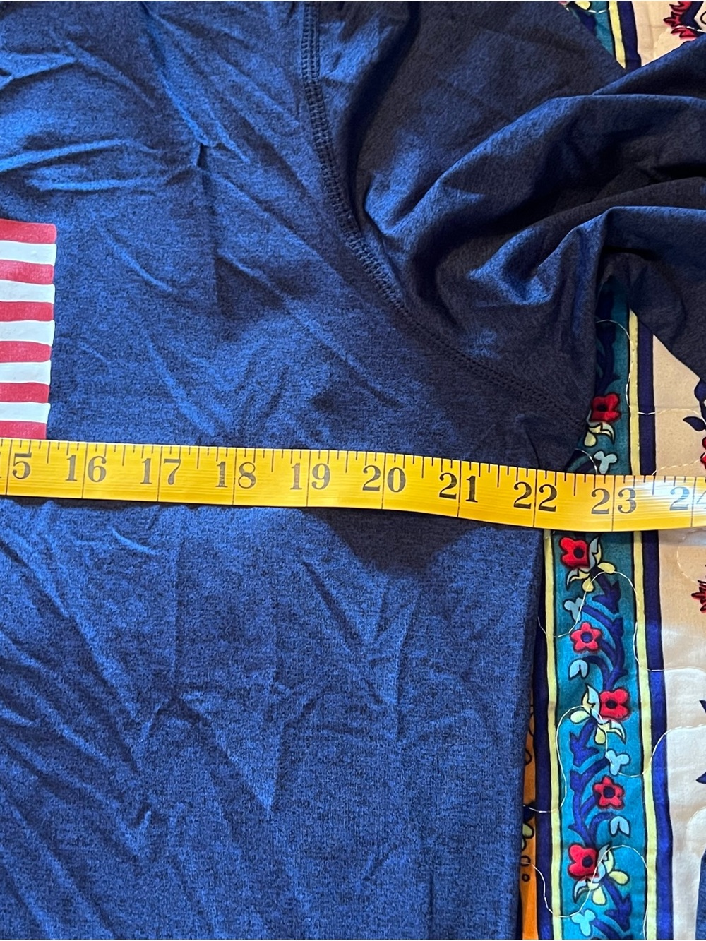 Life Is Good Navy Long Sleeve Active Tee Women’s Size Large Athleisure Americana - Picture 9 of 10